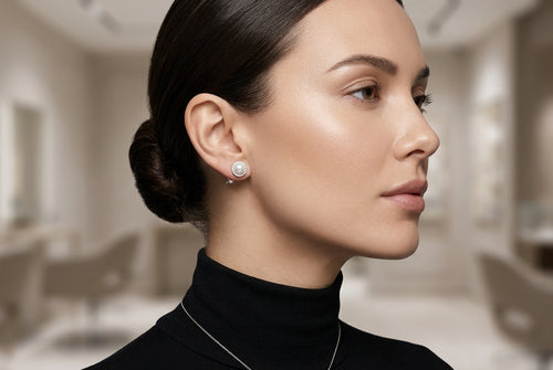 Arete Broquel Perla con Bisel de Circonias