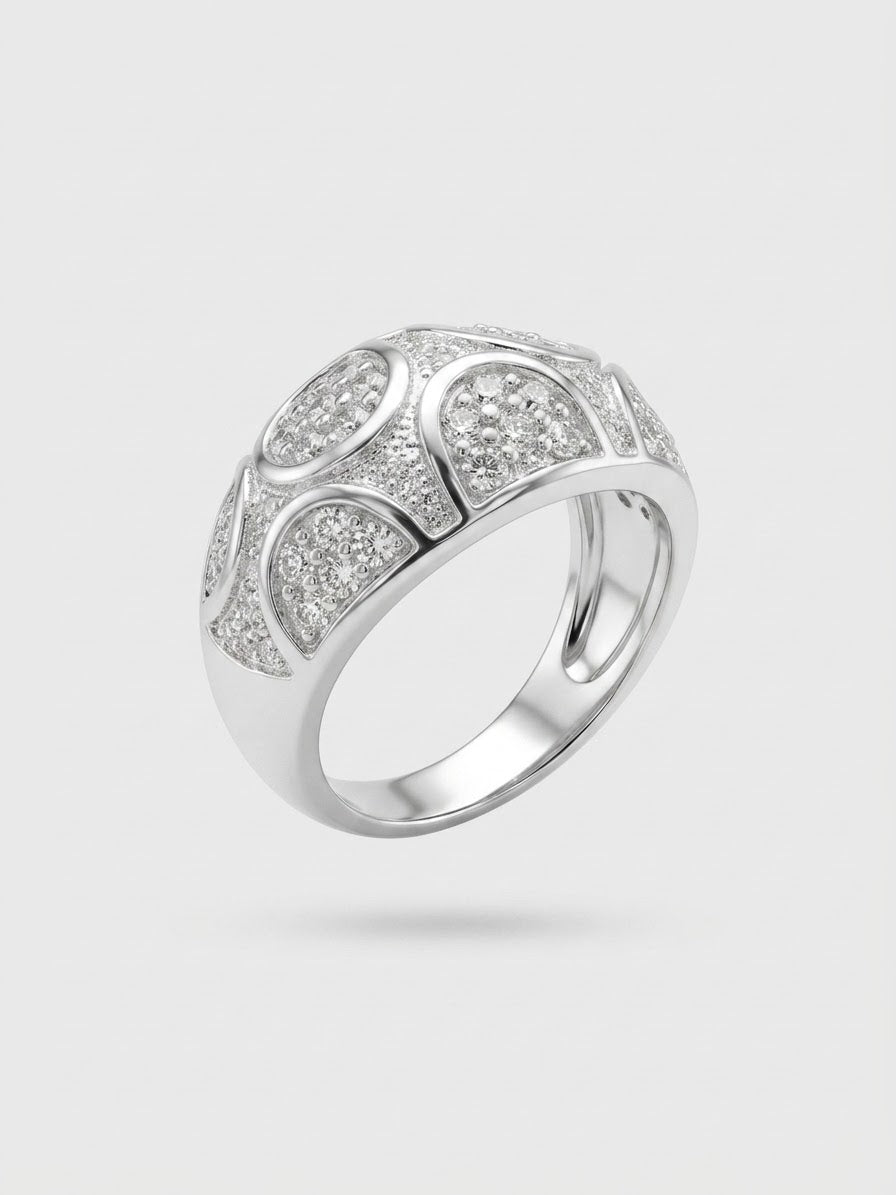 Anillo con Zirconia Concha